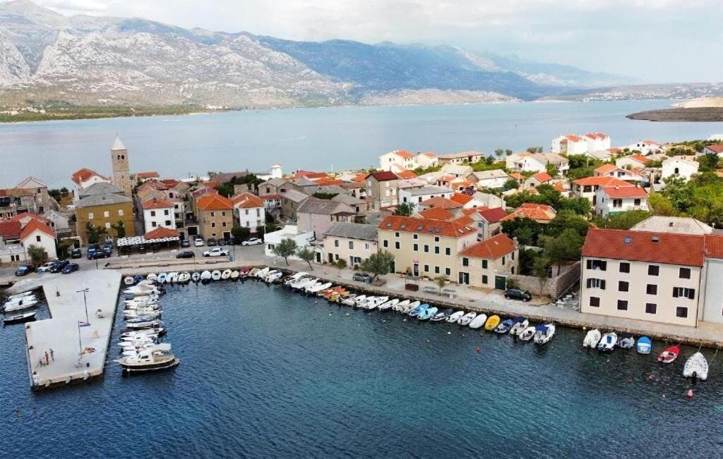 Aparthotel Tamarix - Ljeto u čarobnoj uvali za 4 osobe - Dvoetažni apartman - Plaćaš 2, boraviš 3 noći