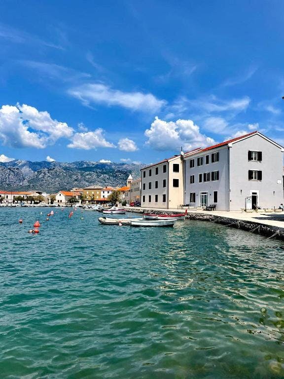 Aparthotel Tamarix - Ljeto u čarobnoj uvali za 4 osobe - Dvoetažni apartman - Plaćaš 4, boraviš 5 noći