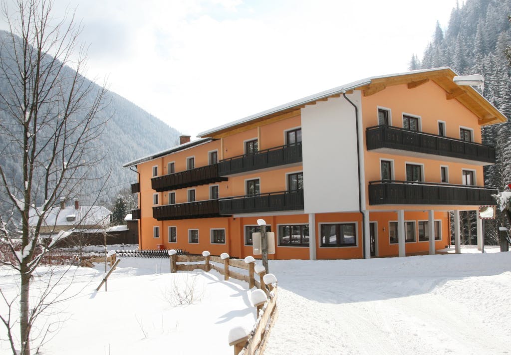 Hotel-Pension Hubertus - Obiteljski zimski odmor u Austriji