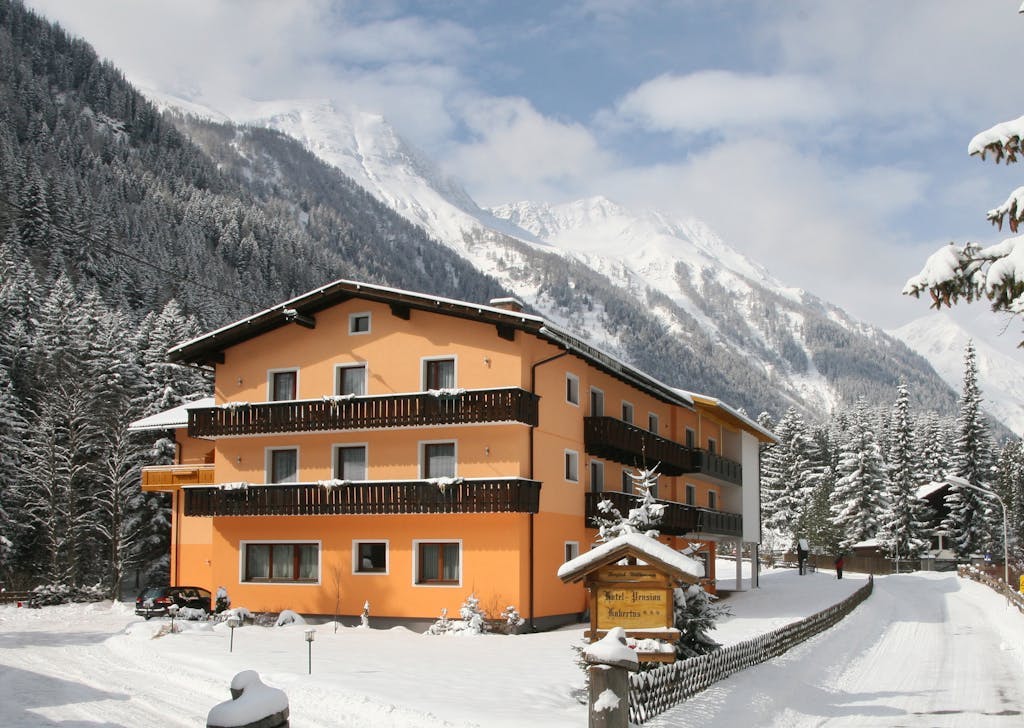 Hotel-Pension Hubertus - Obiteljski zimski odmor u Austriji