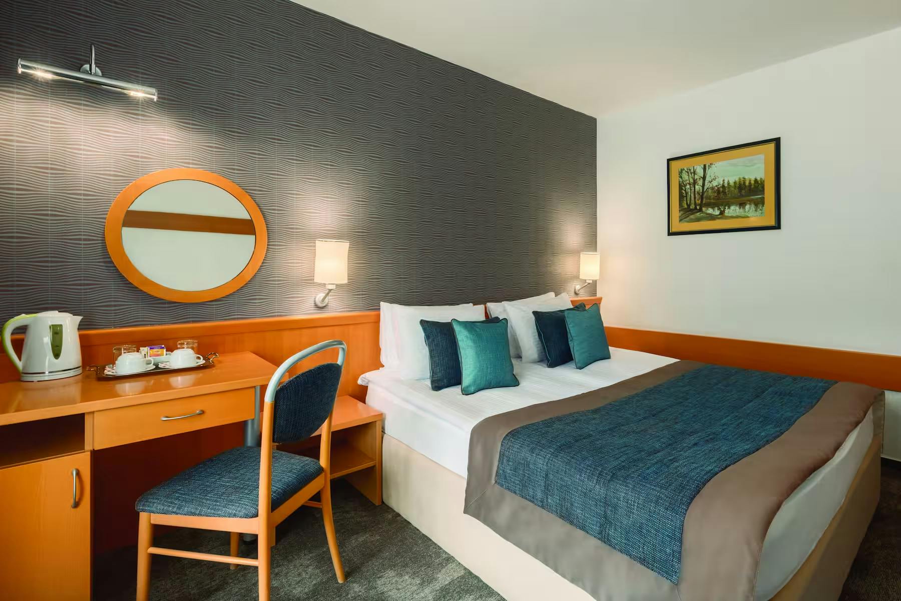 Hit Alpinea Resort - Ramada Resort - Zimski paket s smučanjem in kopanjem v pravljični Kranjski Gori, Kranjska Gora, Slovenija - 960 EUR - 3x nočitev v dvoposteljni Standard sobi za 2 osebi, Polpenzion