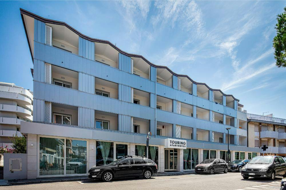 Aparthotel Touring - Obiteljska jesen u centru Grada