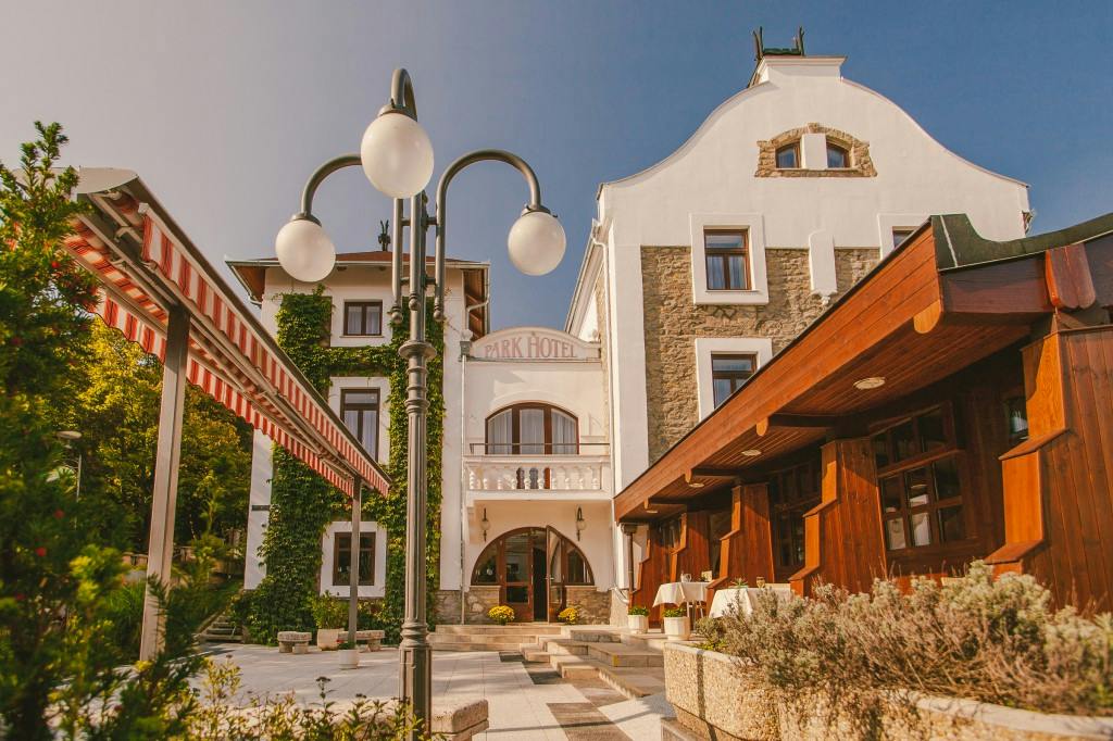 Park Hotel Heviz - Jedinstveno retro iskustvo