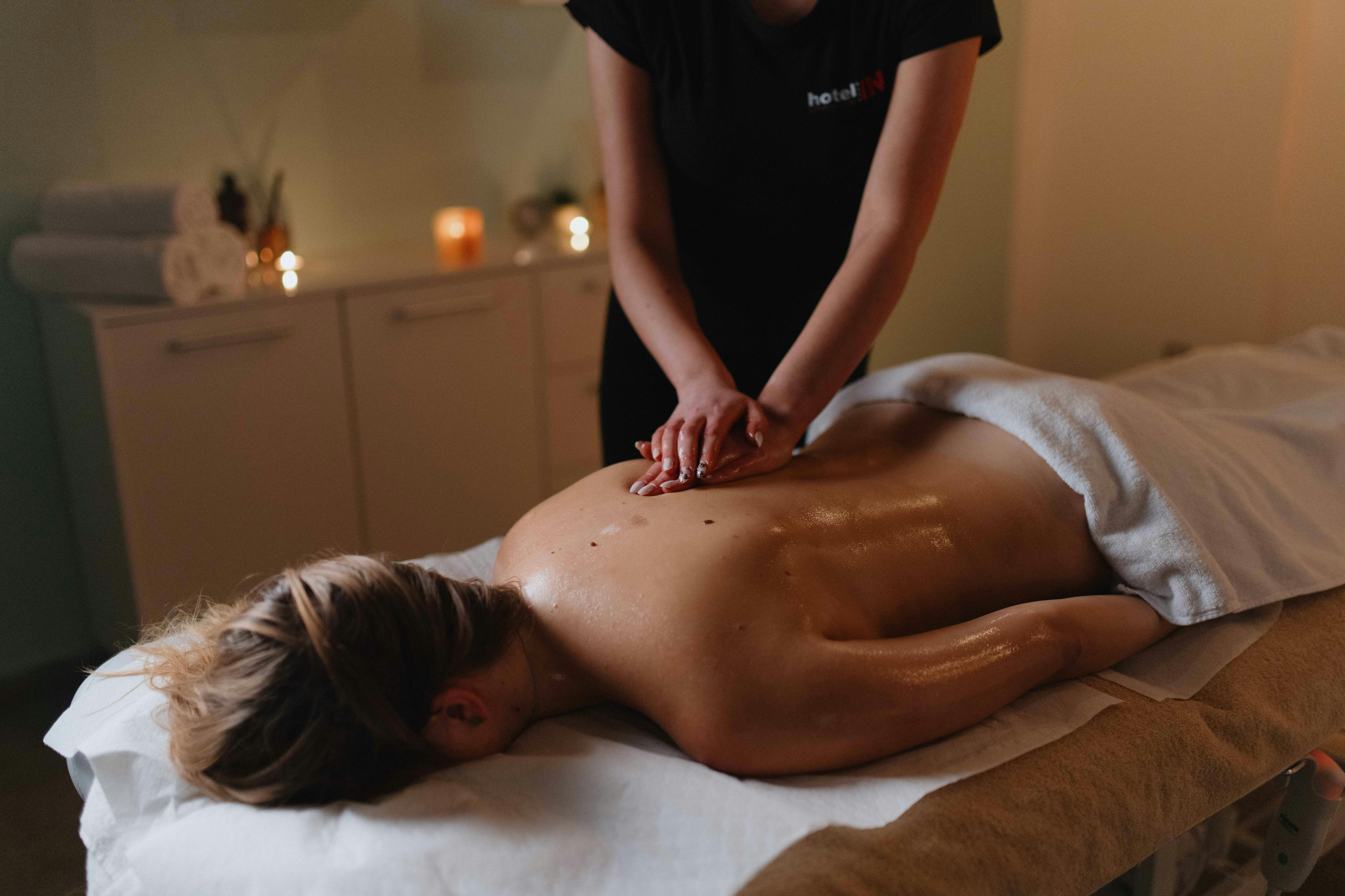Hotel IN Biograd - Romantični wellness bijeg uz masažu za dvoje